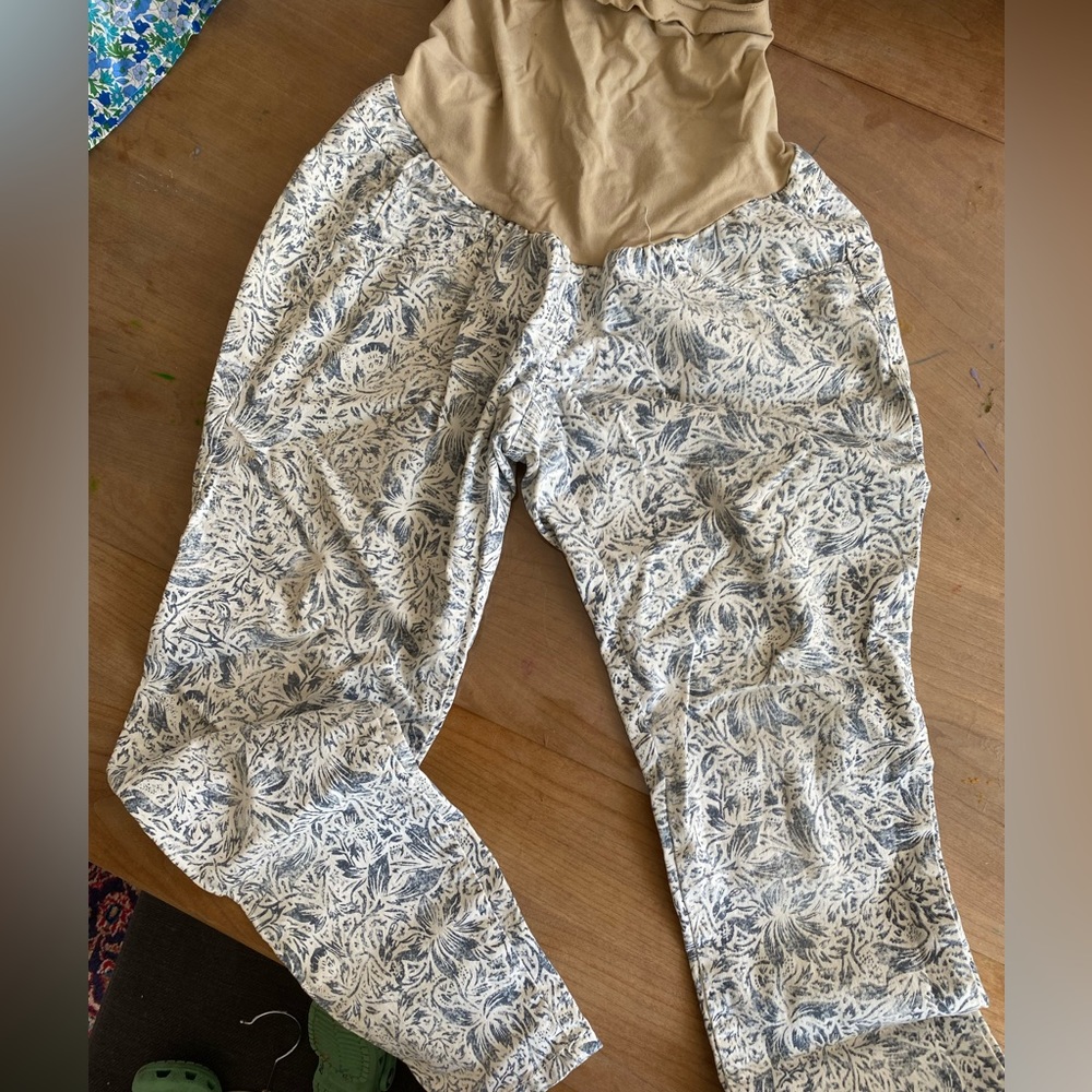 Maternity jeans